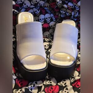 Quartz If I Can't Have You Platform Sandals